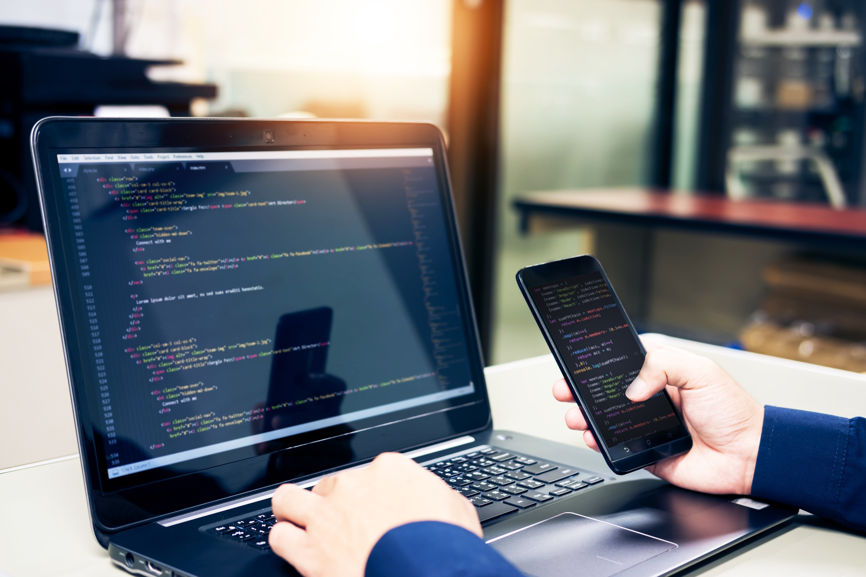 Desenvolvimento de aplicativos mobile para Android e iOS - VWTech Dev